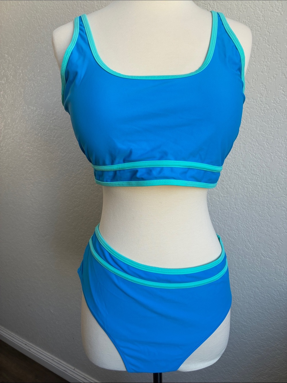 Turquoise Contrast-Trim High-Rise Bikini Set